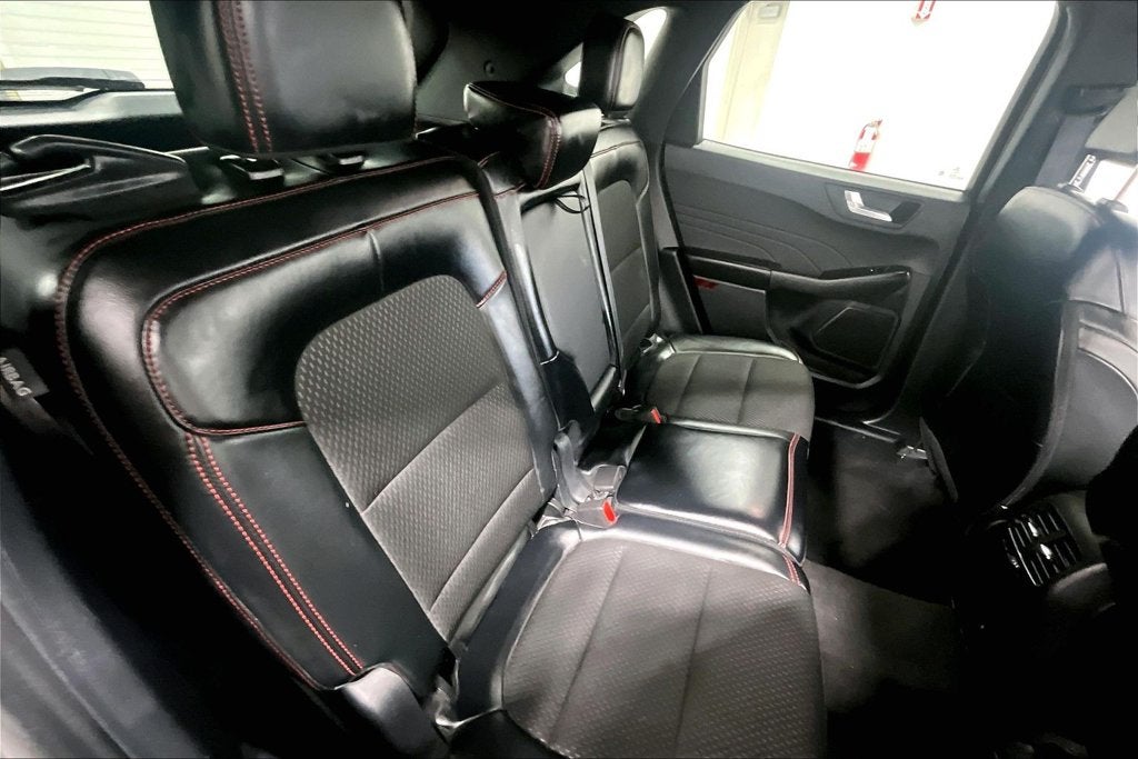 2025 Ford Escape ST-Line Select