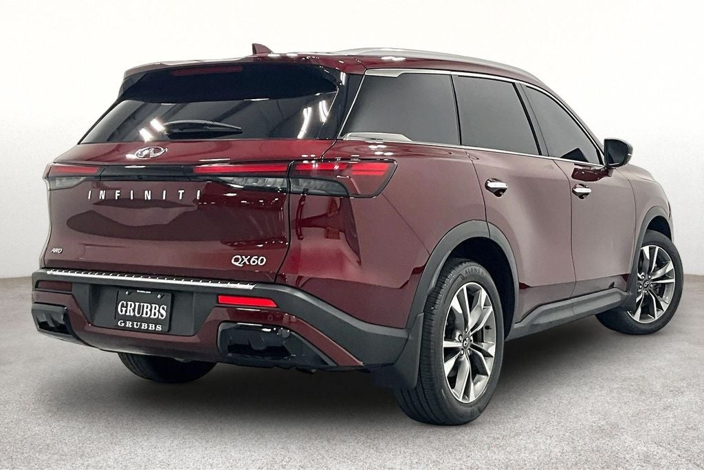 2023 INFINITI QX60 LUXE
