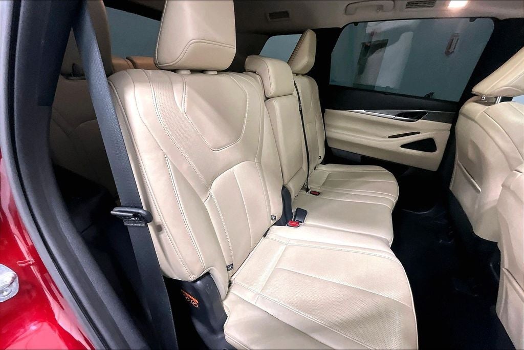 2023 INFINITI QX60 LUXE