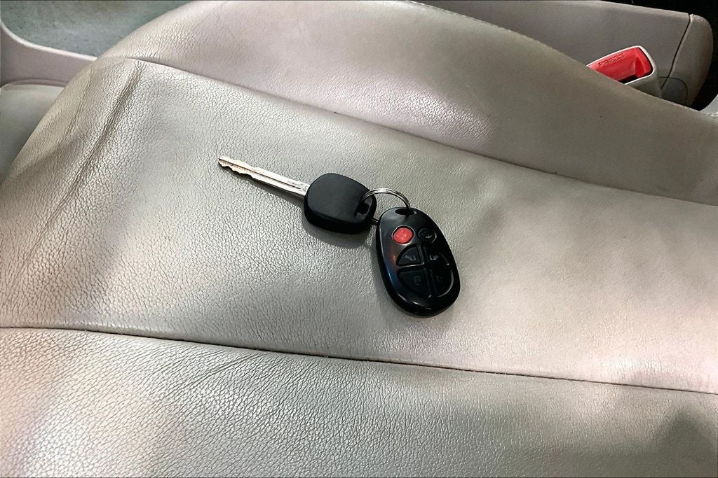 2013 Toyota Sienna XLE 8 Passenger