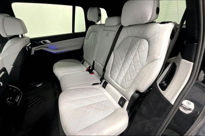 2023 BMW X7 xDrive40i