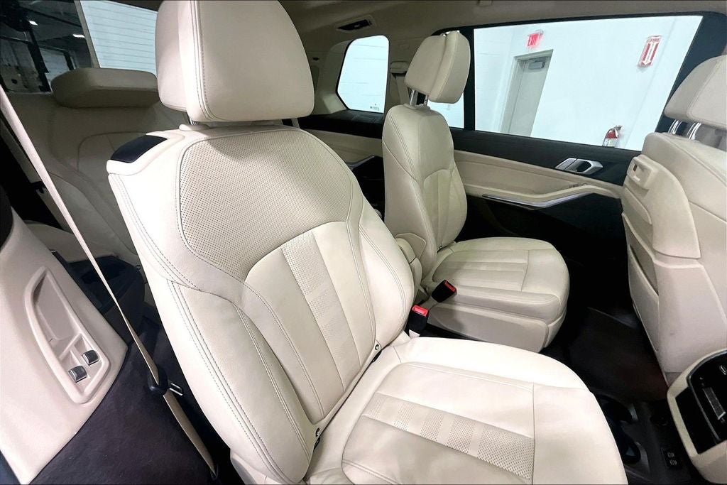 2019 BMW X7 xDrive50i