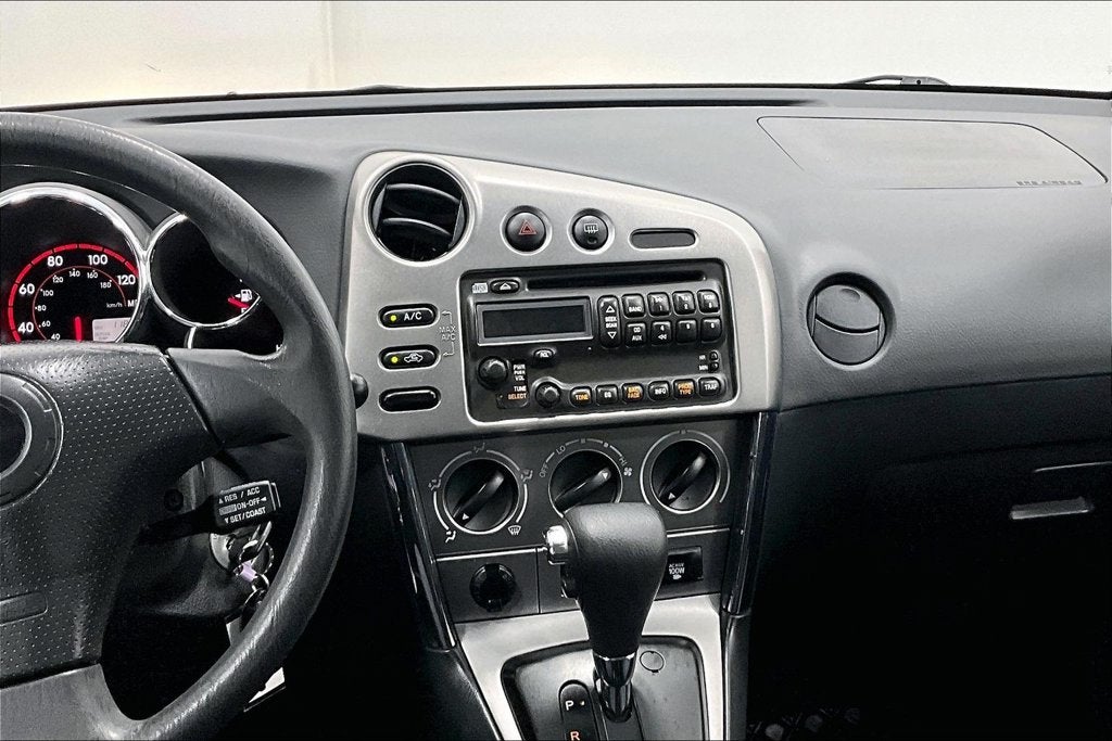 2004 Pontiac Vibe Base