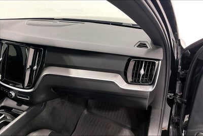 2024 Volvo S60 B5 Plus Black Edition