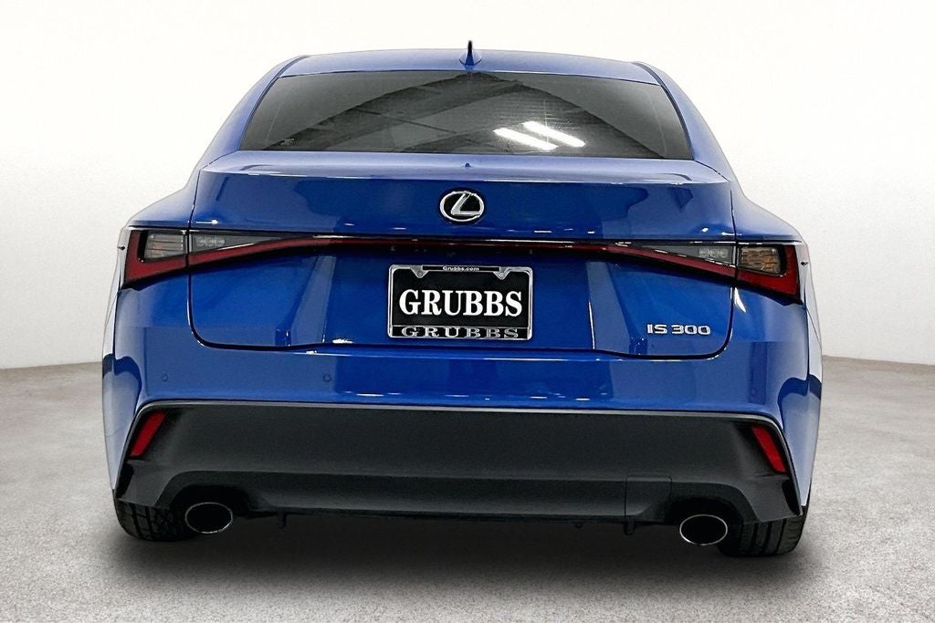 2023 Lexus IS 300