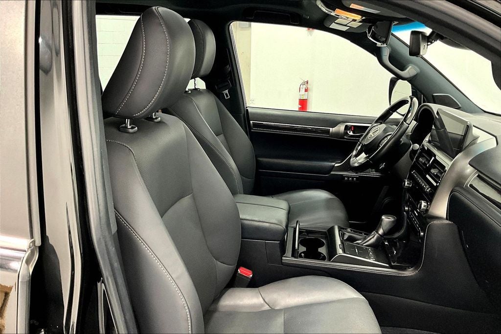 2023 Lexus GX 460