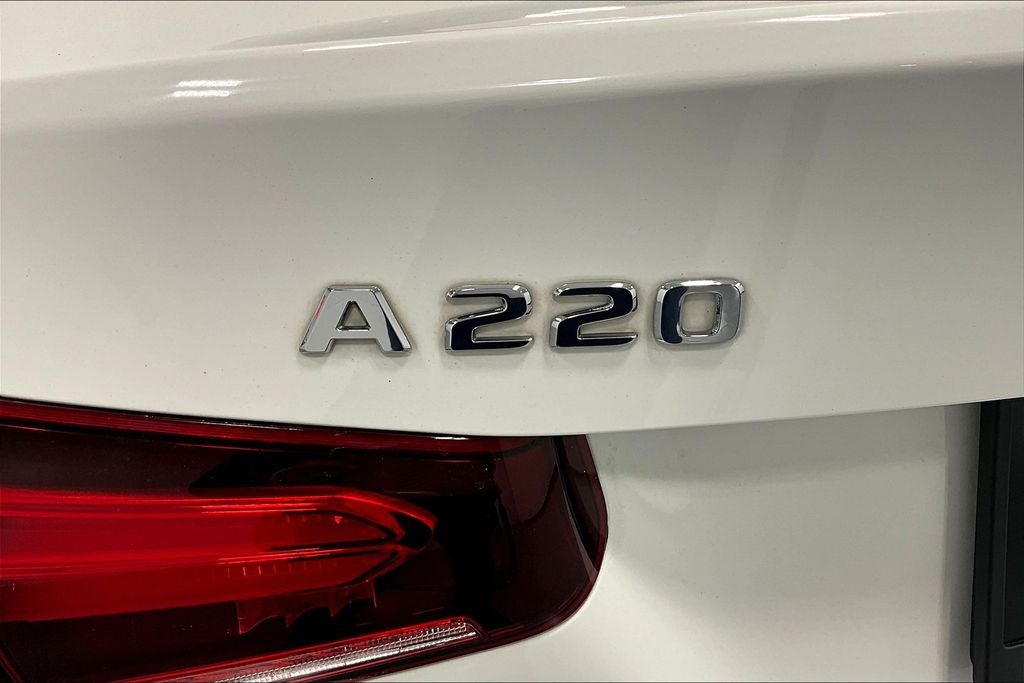 2022 Mercedes-Benz A-Class A 220