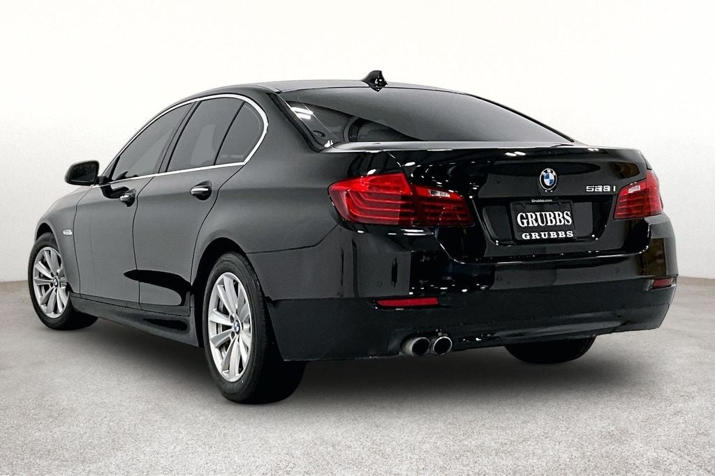 2016 BMW 5 Series 528i