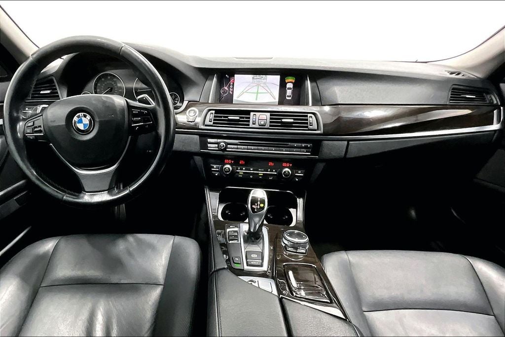 2016 BMW 5 Series 528i
