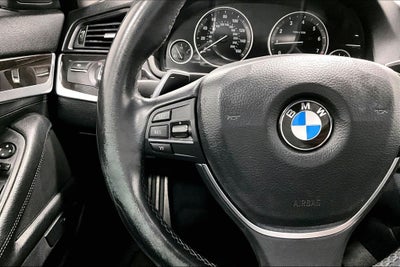 2016 BMW 5 Series 528i