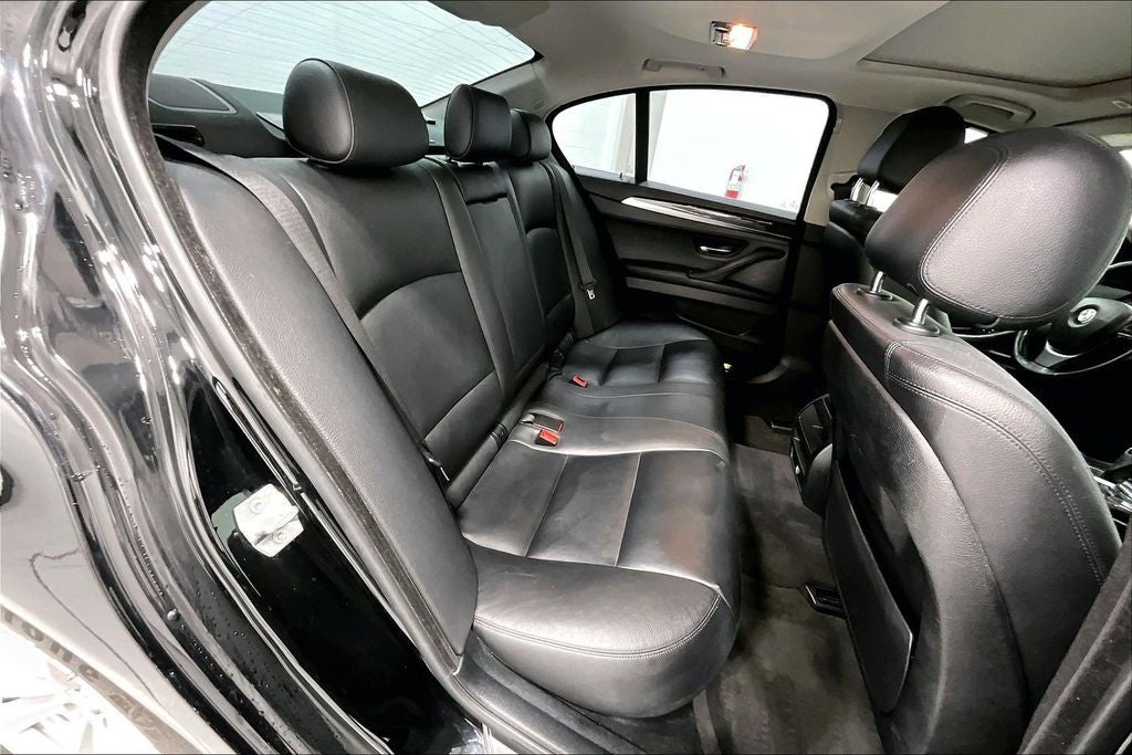2016 BMW 5 Series 528i