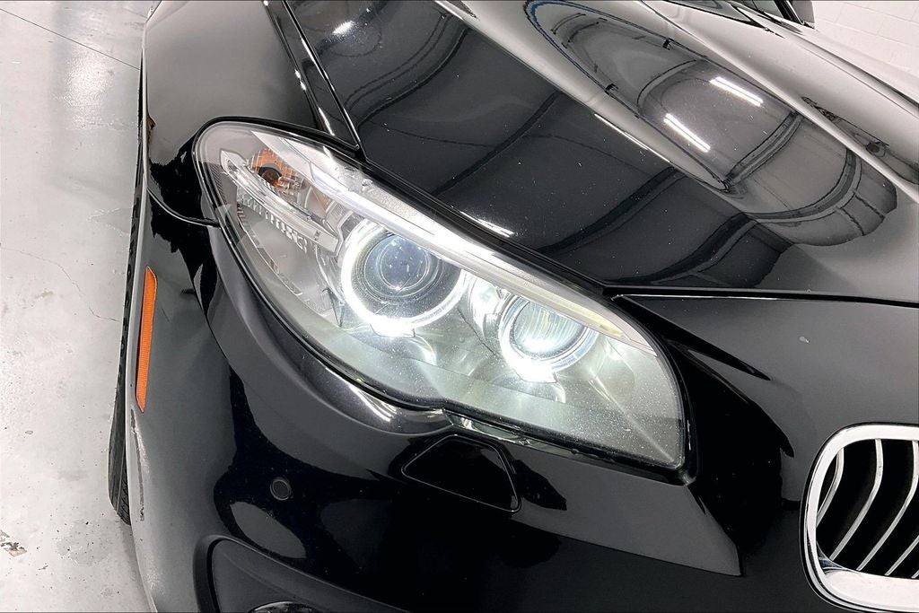 2016 BMW 5 Series 528i