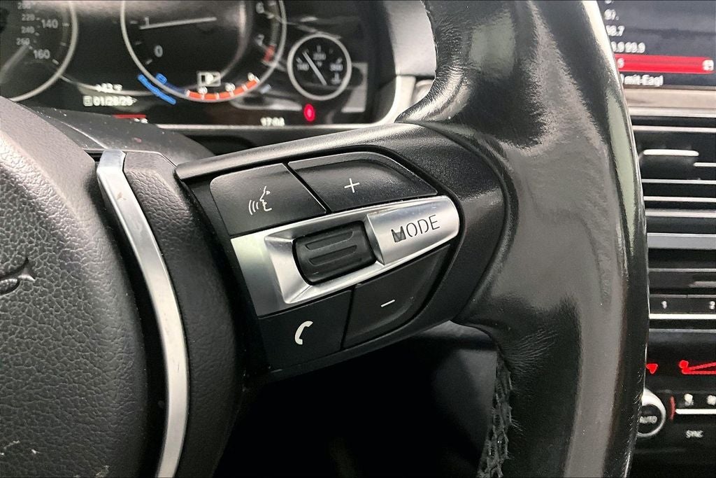 2015 BMW 5 Series 528i