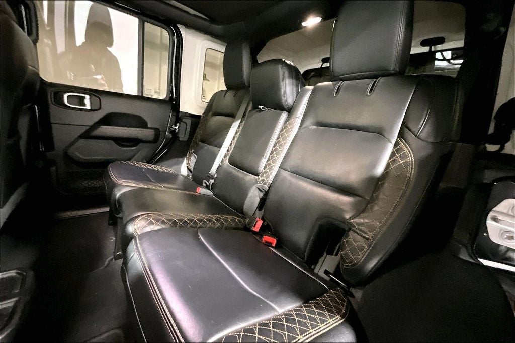 2020 Jeep Wrangler Unlimited Sahara High Altitude