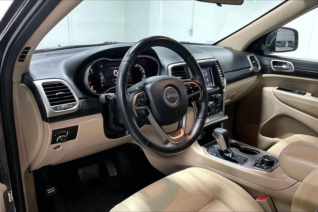 2019 Jeep Grand Cherokee Laredo E
