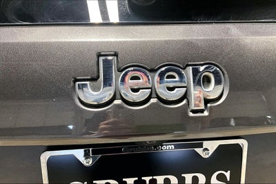 2019 Jeep Grand Cherokee Laredo E
