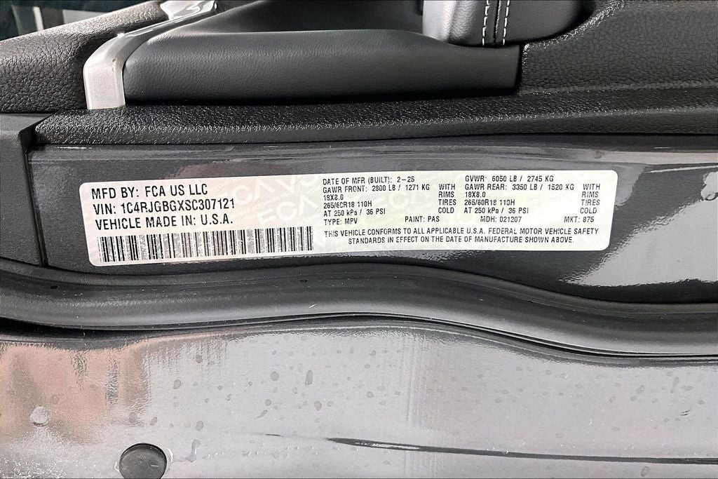 2025 Jeep Grand Cherokee Limited