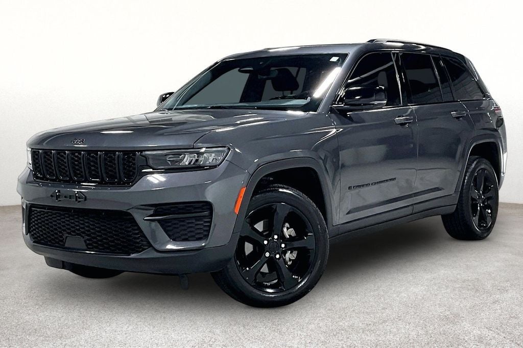 2022 Jeep Grand Cherokee Altitude