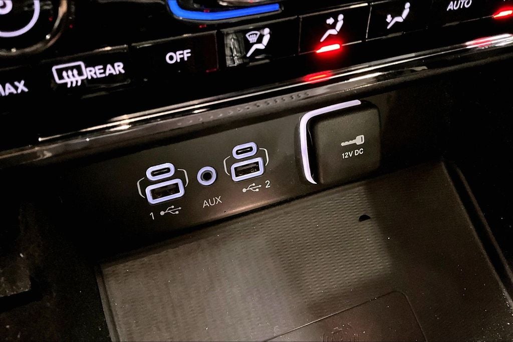 2022 Jeep Grand Cherokee Altitude