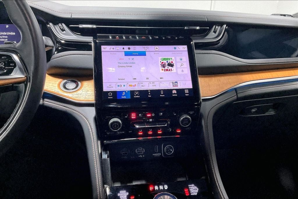 2022 Jeep Grand Cherokee L Summit