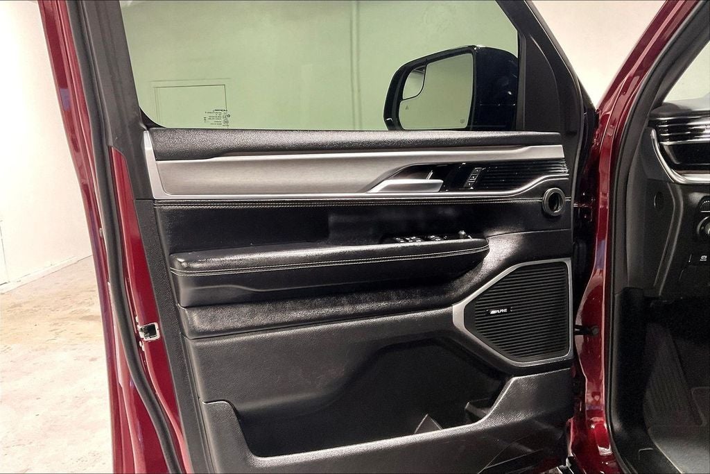 2023 Jeep Wagoneer Series II