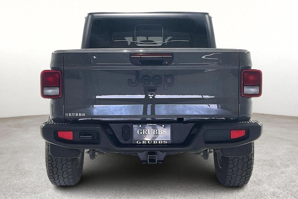 2022 Jeep Gladiator Willys