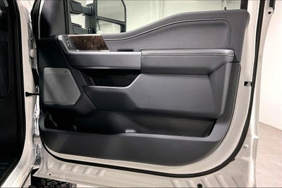 2026 Ford F-450SD Lariat DRW