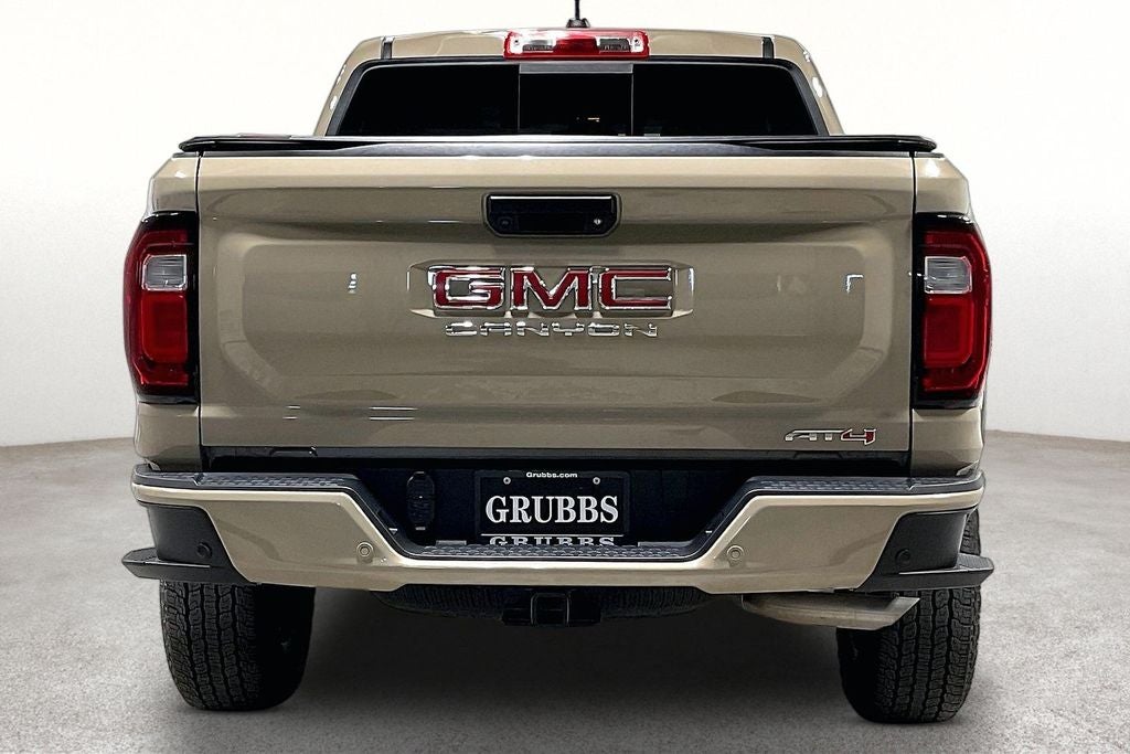 2024 GMC Canyon AT4