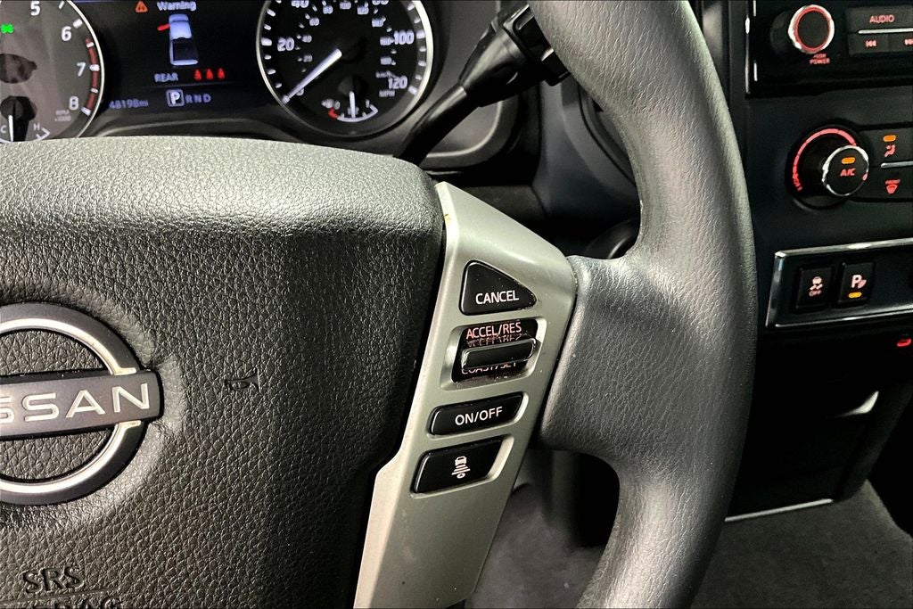 2023 Nissan Titan SV