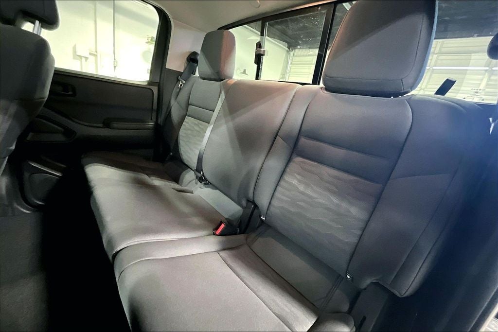 2025 Nissan Frontier S