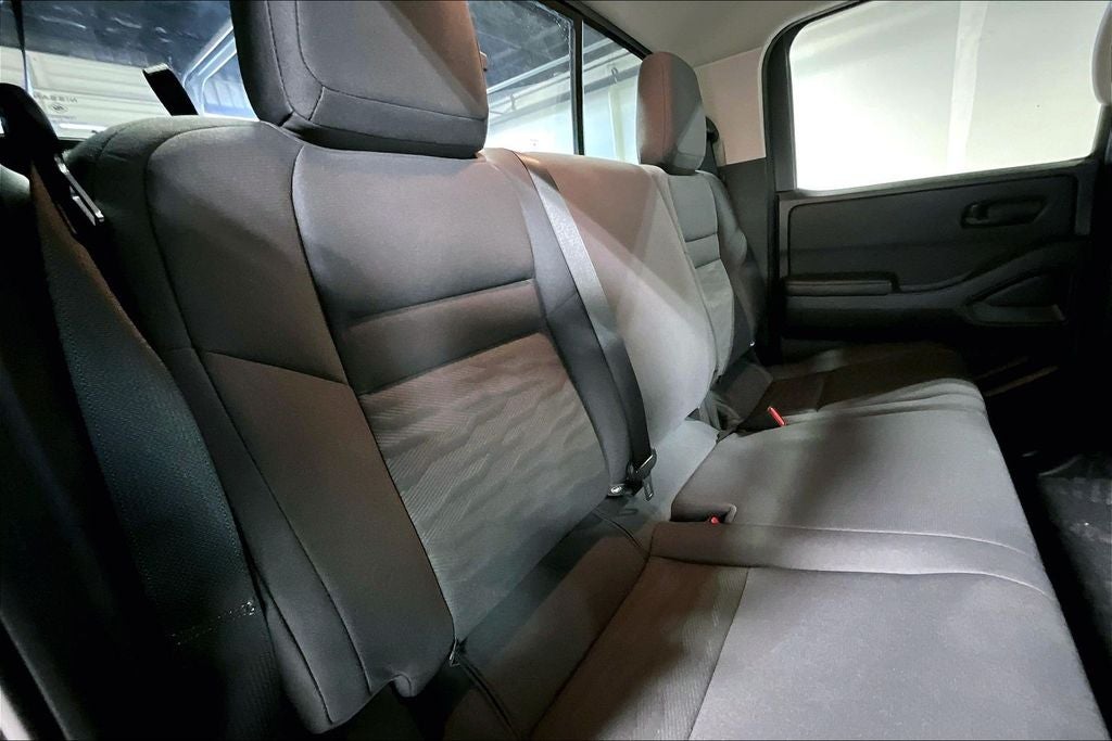 2025 Nissan Frontier S