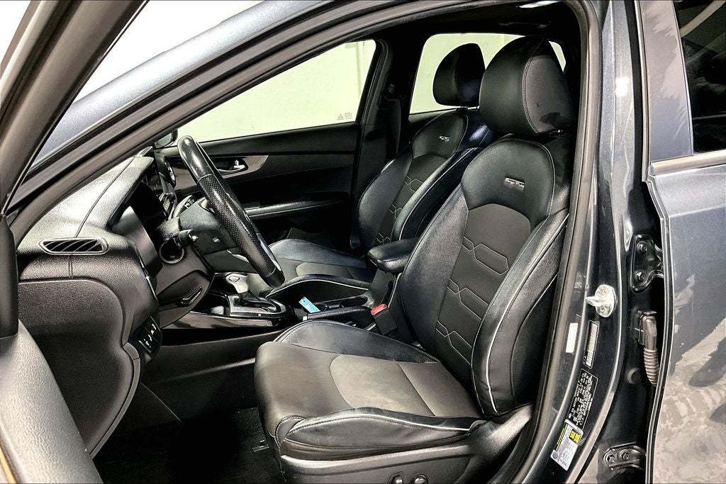 2021 Kia Forte GT-Line