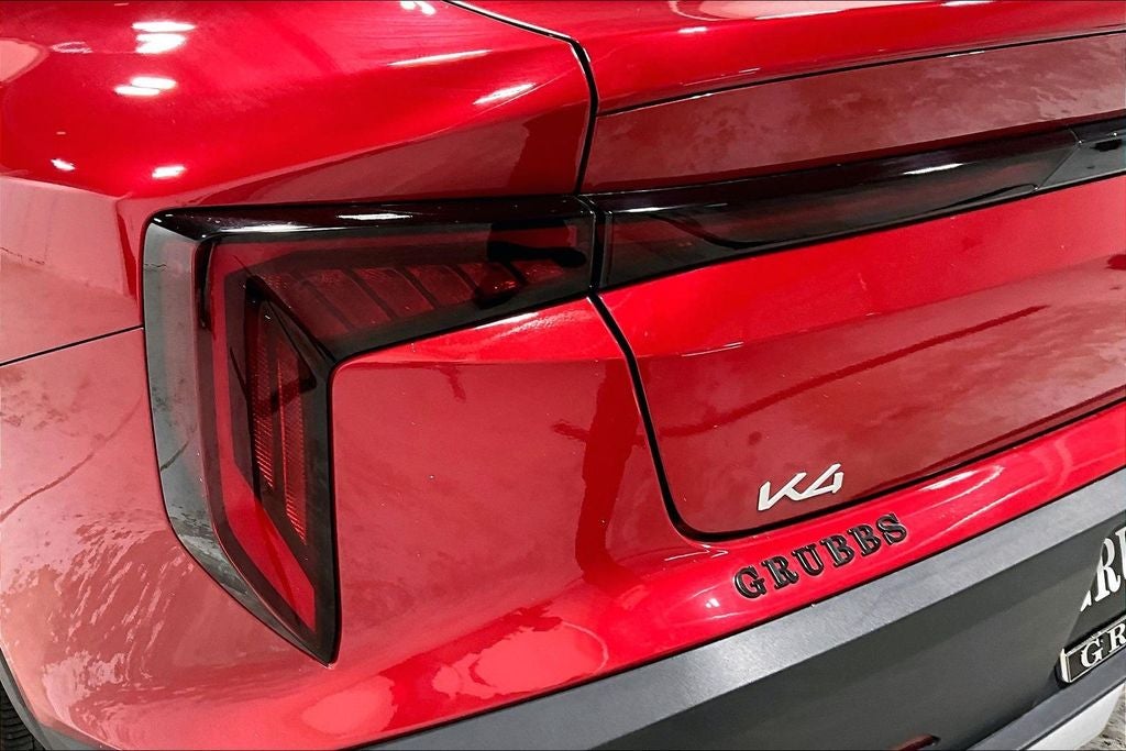 2025 Kia K4 LXS - Photo 38