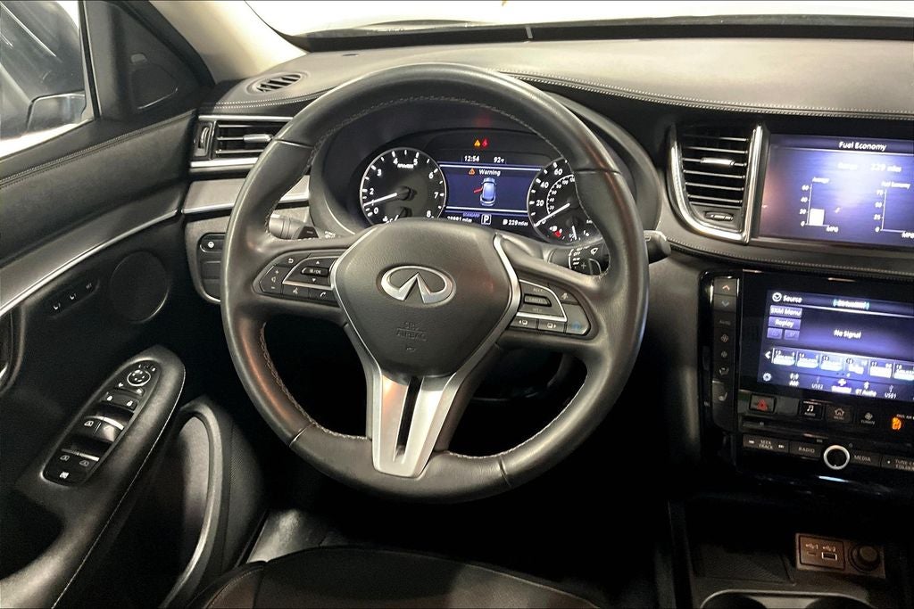 2024 INFINITI QX50 LUXE
