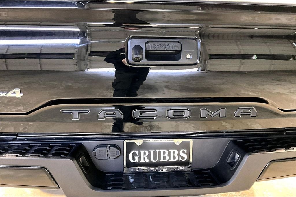 2023 Toyota Tacoma SR5 V6