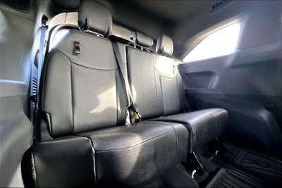 2024 Toyota Sienna Woodland Edition 7 Passenger