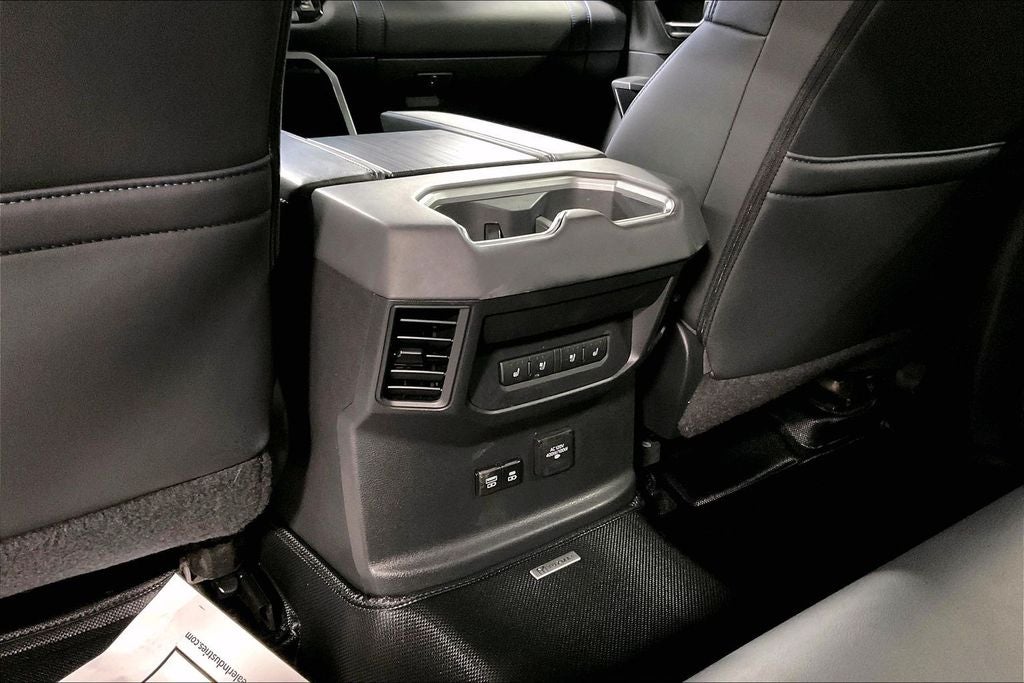 2024 Toyota Tundra Hybrid Platinum