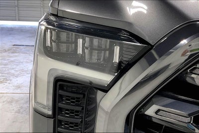 2024 Toyota Tundra Hybrid Platinum