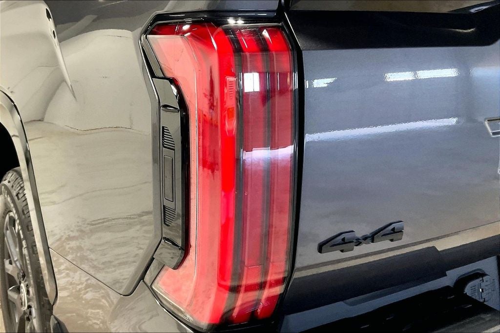 2024 Toyota Tundra Hybrid Platinum