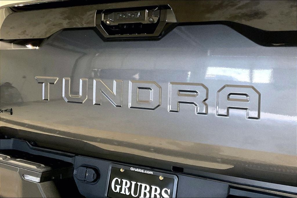 2024 Toyota Tundra Hybrid Platinum