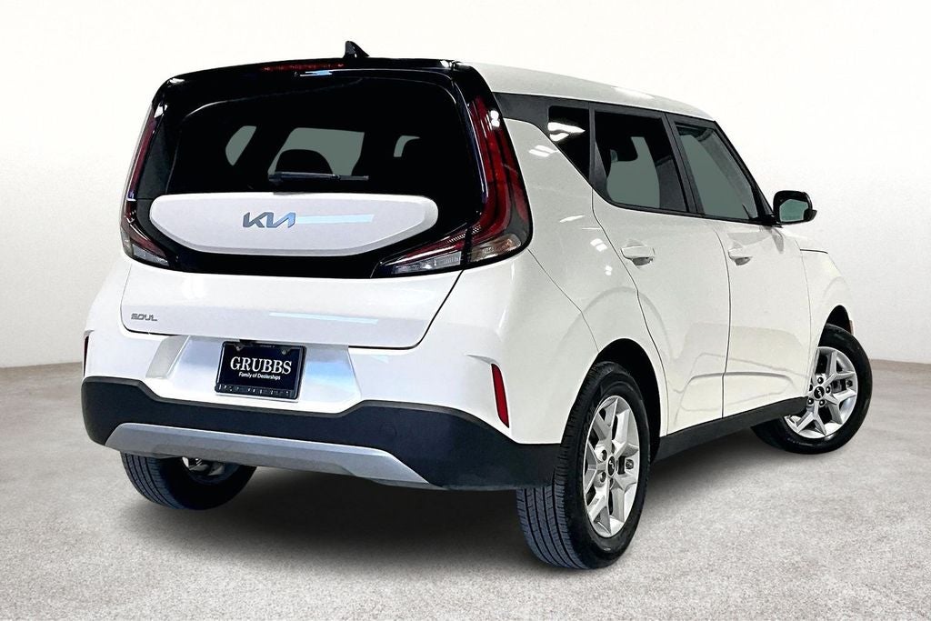 2025 Kia Soul LX