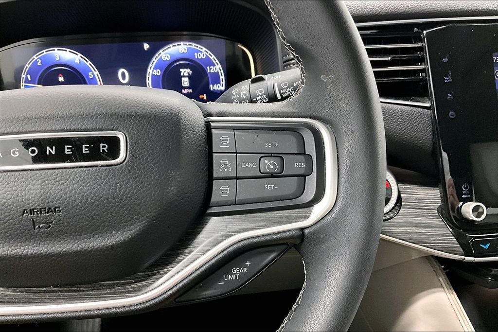 2024 Jeep Wagoneer L Series III