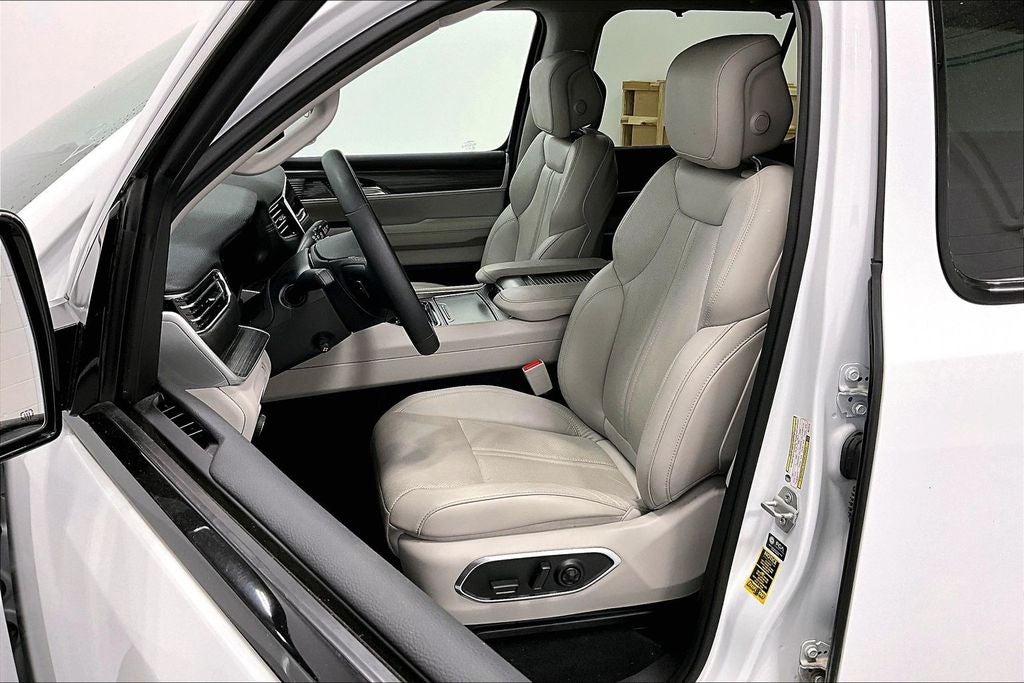 2024 Jeep Wagoneer L Series III