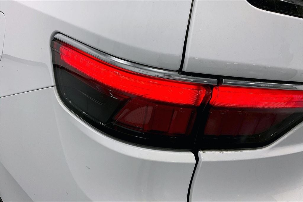 2024 Jeep Wagoneer L Series III