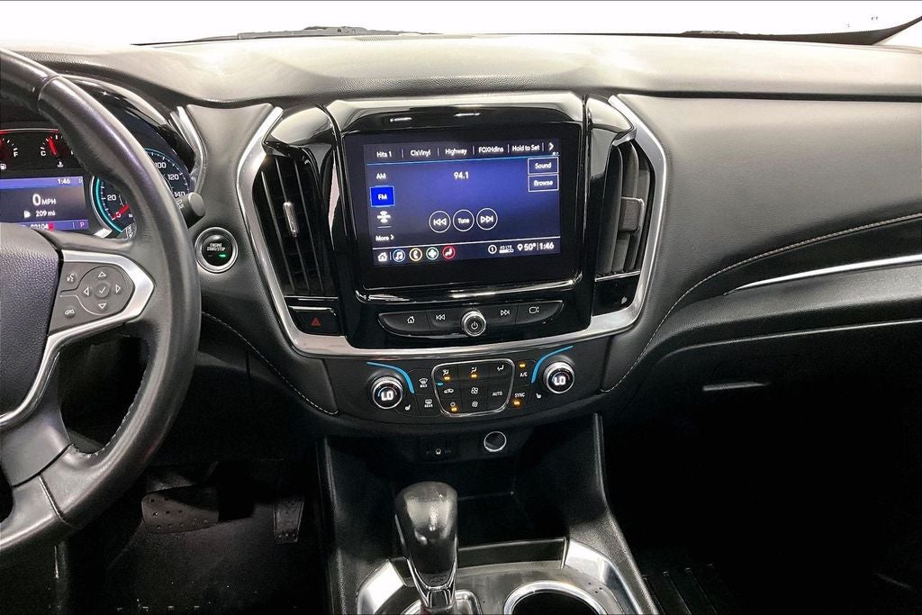 2021 Chevrolet Traverse LT Leather