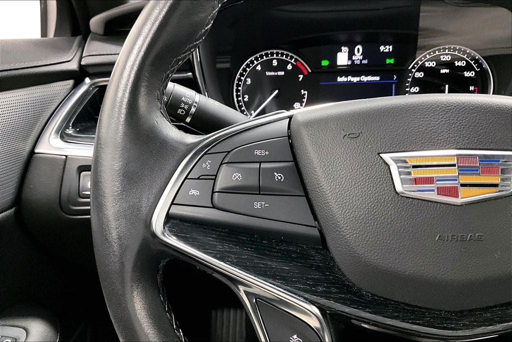2023 Cadillac XT5 Premium Luxury
