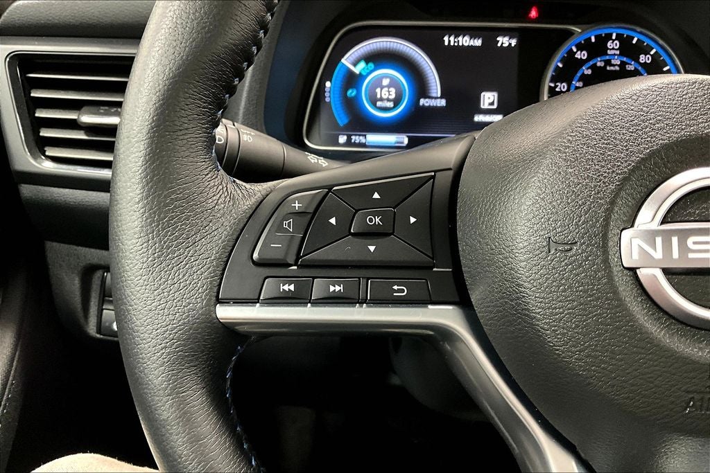 2025 Nissan Leaf SV Plus