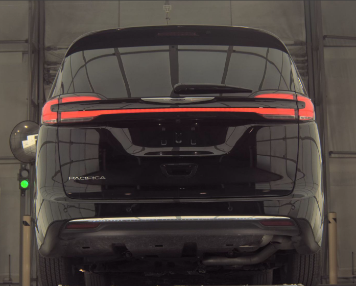 2026 Chrysler Pacifica Select