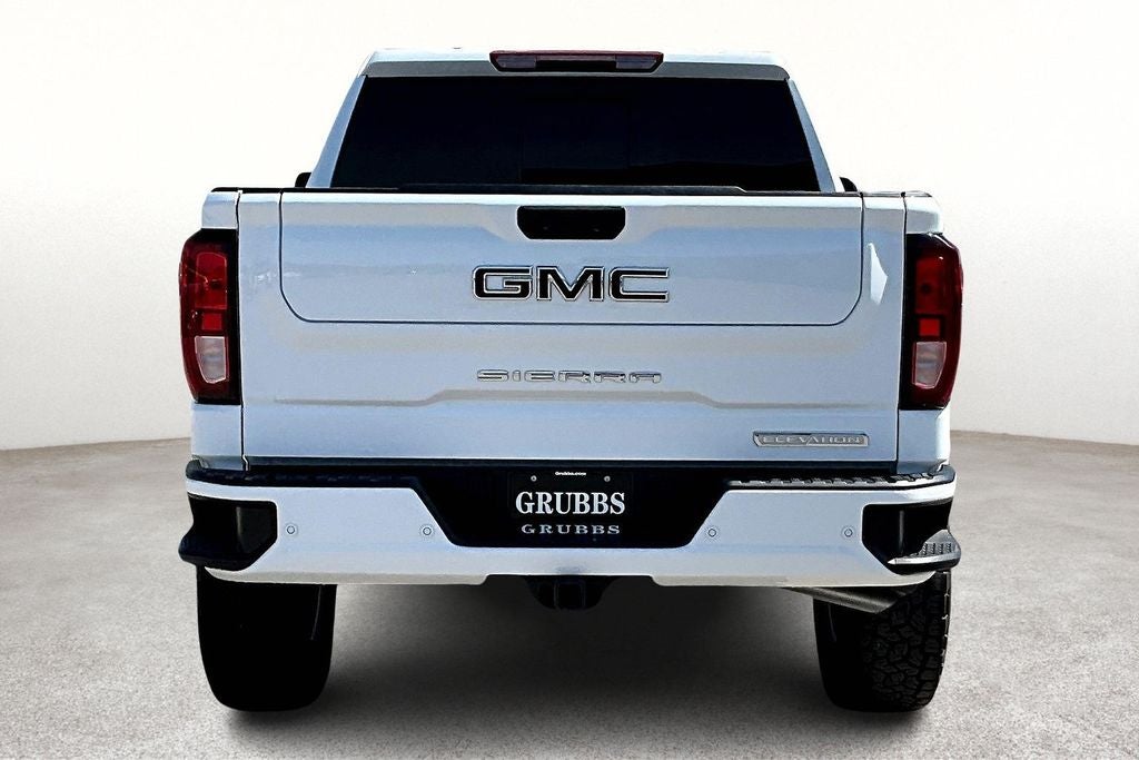 2025 GMC Sierra 1500 Elevation
