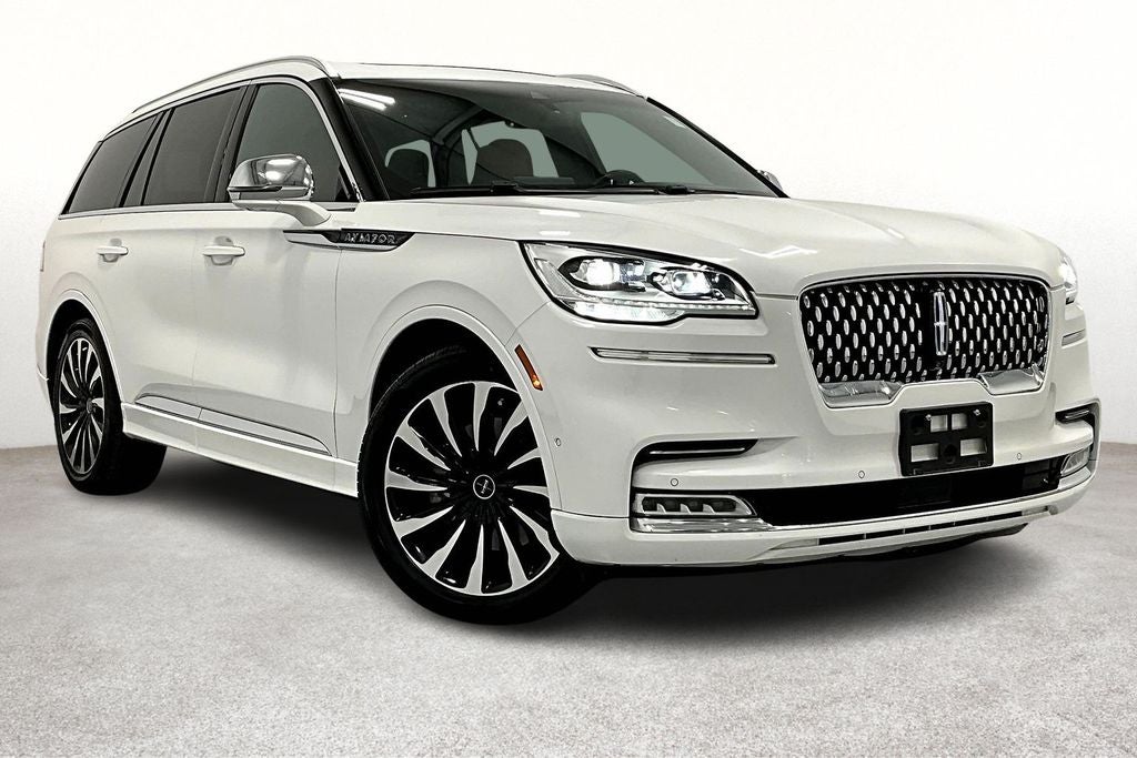 2020 Lincoln Aviator Plug-In Hybrid Black Label Grand Touring